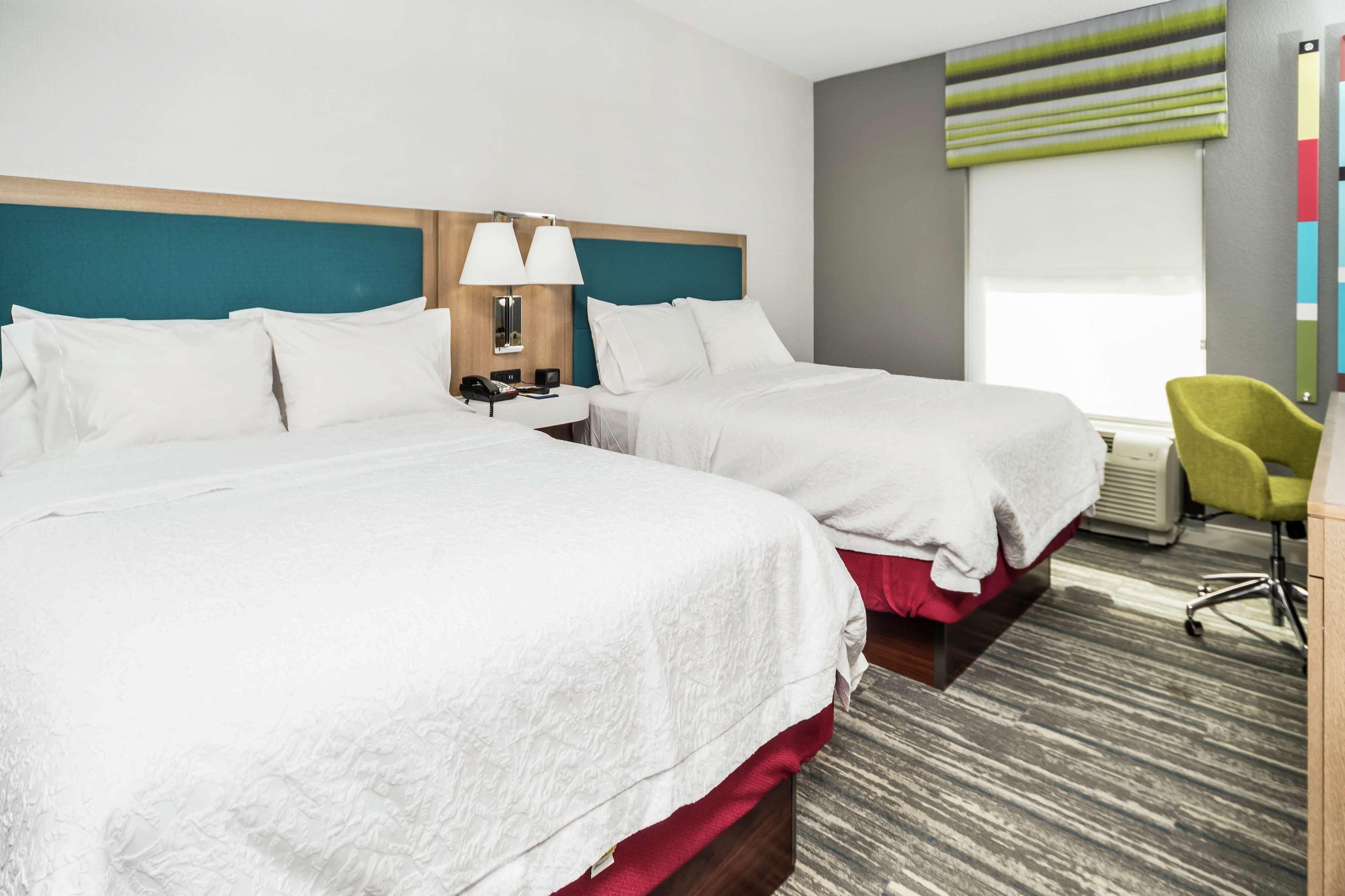 Hampton Inn Wilson Downtown Exteriör bild