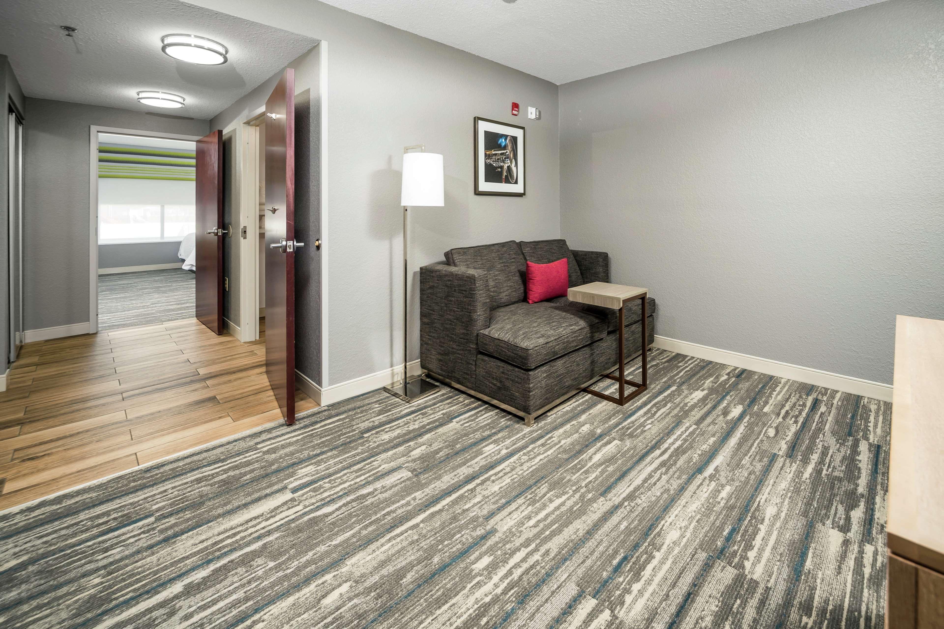 Hampton Inn Wilson Downtown Exteriör bild