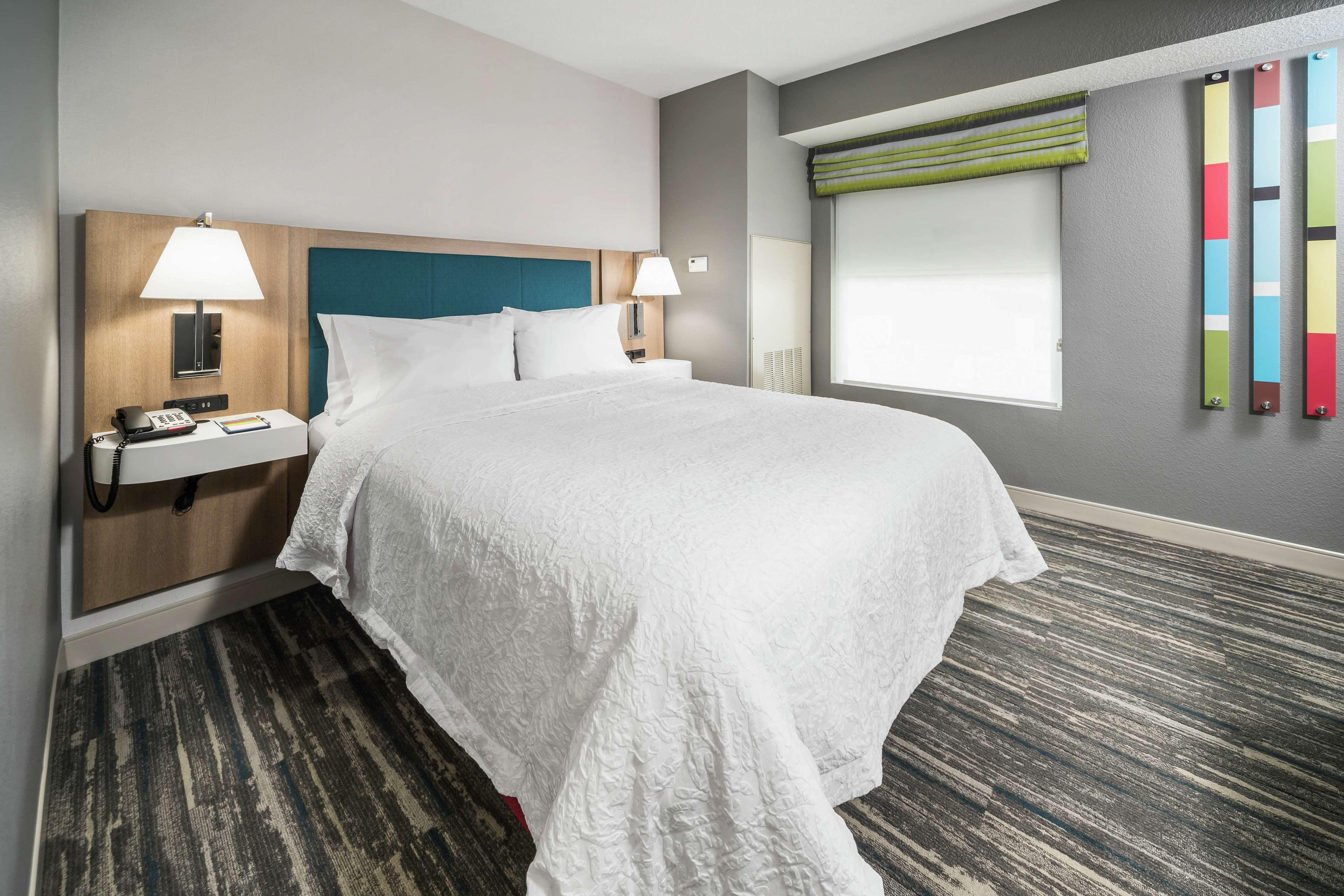 Hampton Inn Wilson Downtown Exteriör bild