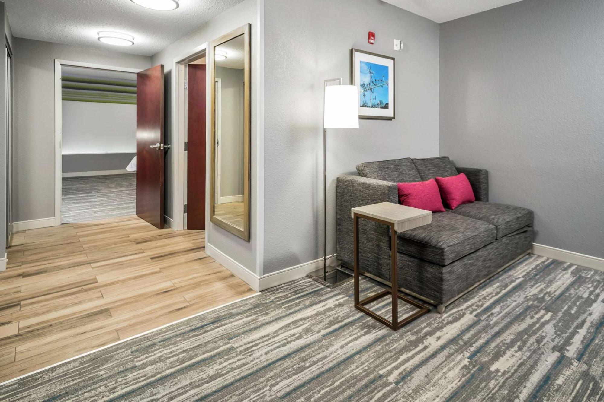 Hampton Inn Wilson Downtown Exteriör bild